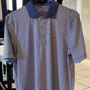 Men’s vineyard vines polo